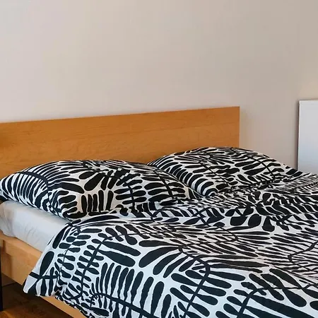 Apartment S Terasou Nad Rosnickou Brno